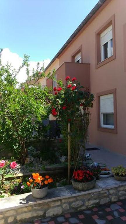 זאדאר Apartments Benic מראה חיצוני תמונה