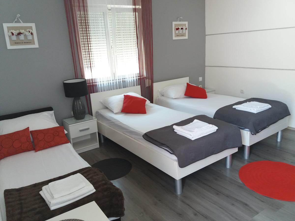 זאדאר Apartments Benic מראה חיצוני תמונה